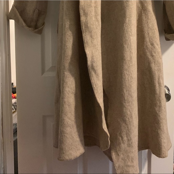 Afghan coat - Picture 4 of 13